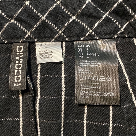 H&M Side Front Button Skirt - Size 4 - Picture 4 of 8